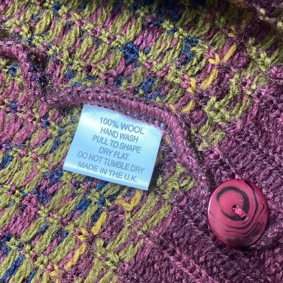 Vintage Past times 100% Wool Burgundy Cardigan Sweater Size XL - Picture 4 of 13